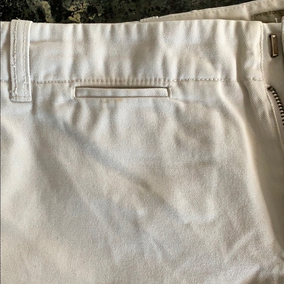 JCrew Khaki shorts - Picture 4 of 5